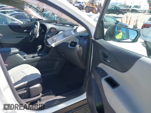 ✅ 2024 Chevrolet Equinox LS • VIN: 3GNAXHEGXRL191695 • Лот: 43335778. Опубликован ранее на IAAI с пробегом 13 662 миль. Бесплатный доступ к архиву аукционных продаж из США и подробный отчёт об истории автомобиля на DreamBid. Изображение 5.