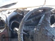 ✅ 2004 GMC Envoy SLT • VIN: 1GKET16S246238161 • Lot: 43345299. Wystawiony na IAAI z przebiegiem 255 736 mil. Bezpłatny archiwum sprzedaży aukcyjnych z USA i szczegółowy raport historii pojazdu na DreamBid. Zdjęcie 7.