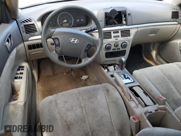 ✅ 2007 Hyundai Sonata GLS • VIN: 5NPET46C07H261390 • Лот: 72647154. Опубликован ранее на Copart с пробегом 131 116 миль. Бесплатный доступ к архиву аукционных продаж из США и подробный отчёт об истории автомобиля на DreamBid. Изображение 8.