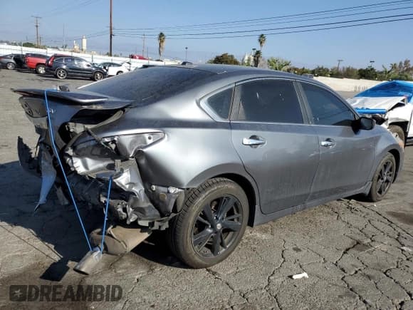 ✅ 2014 Nissan Altima SV • VIN: 1N4AL3AP1EC409368 • Лот: 91475985. Опубликован ранее на Copart с пробегом 201 408 миль. Бесплатный доступ к архиву аукционных продаж из США и подробный отчёт об истории автомобиля на DreamBid. Изображение 3.