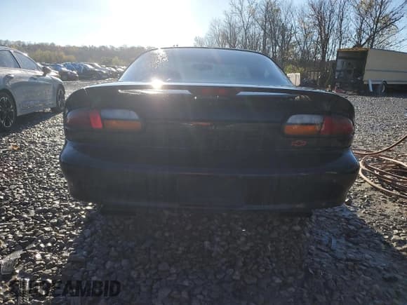 ✅ 1997 Chevrolet Camaro Z28 • VIN: 2G1FP22P3V2127187 • Lot: 80649014. Listed on Copart with 87,889 mi. Free auction sales archive from the USA and detailed vehicle history report at DreamBid. Image 6.