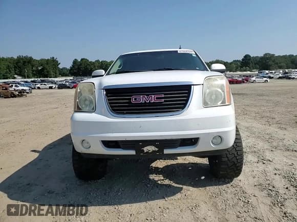 ✅ 2009 GMC Yukon SLT 4SB • VIN: 1GKFK33099R241425 • Lot: 67950325. Listed on Copart with 164,107 mi. Free auction sales archive from the USA and detailed vehicle history report at DreamBid. Image 14.