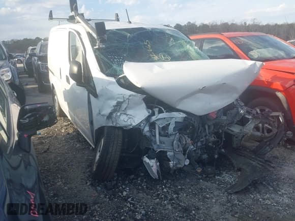 ✅ 2018 Nissan NV200 S • VIN: 3N6CM0KN6JK705368 • Lot: 41422665. Listed on IAAI with 65,873 mi. Free auction sales archive from the USA and detailed vehicle history report at DreamBid. Image 1.