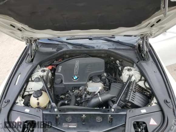 ✅ 2013 BMW 5 Series 528i • VIN: WBAXG5C55DDY35652 • Lot: 91355915. Wystawiony na Copart z przebiegiem 135 684 mil. Bezpłatny archiwum sprzedaży aukcyjnych z USA i szczegółowy raport historii pojazdu na DreamBid. Zdjęcie 11.