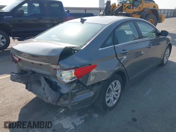 2012 Hyundai Sonata GLS with VIN 5NPEB4AC3CH310134, listed as a IAAI auction lot 43153098 with 198,726 mi miles and . Bid and sale history available at DreamBid. Image 4.