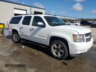 ✅ 2008 Chevrolet Suburban LTZ • VIN: 1GNFK16Y68R279024 • Lot: 72581004. Wystawiony na Copart z przebiegiem 109 305 mil. Bezpłatny archiwum sprzedaży aukcyjnych z USA i szczegółowy raport historii pojazdu na DreamBid. Zdjęcie 4.