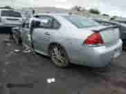 2012 Chevrolet Impala LTZ z VIN 2G1WC5E33C1121317, wystawiony jako Copart lot #82328365 z przebiegiem 203 422 mil mil oraz Szkoda całkowita • Salvage title. Historia ofert i sprzedaży dostępna na DreamBid. Obrazek 2.