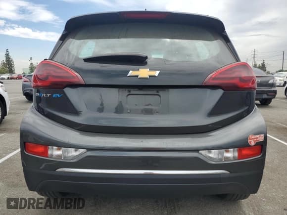 ✅ 2018 Chevrolet Bolt EV LT • VIN: 1G1FW6S05J4135549 • Lot: 65471934. Wystawiony na Copart z przebiegiem 59 719 mil. Bezpłatny archiwum sprzedaży aukcyjnych z USA i szczegółowy raport historii pojazdu na DreamBid. Zdjęcie 6.