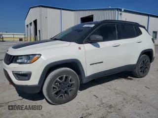 ✅ 2019 Jeep Compass Trailhawk • VIN: 3C4NJDDBXKT752719 • Lot: 86166065. Listed on Copart with 120,712 mi. Free auction sales archive from the USA and detailed vehicle history report at DreamBid. Image 1.