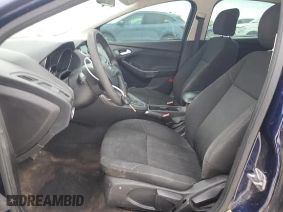 ✅ 2017 Ford Focus SEL • VIN: 1FADP3H20HL204253 • Lot: 85601575. Wystawiony na Copart z przebiegiem 177 521 mil. Bezpłatny archiwum sprzedaży aukcyjnych z USA i szczegółowy raport historii pojazdu na DreamBid. Zdjęcie 7.