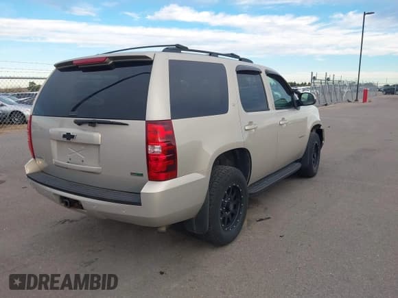 ✅ 2009 Chevrolet Tahoe 1LT • VIN: 1GNFK23069R150710 • Lot: 43369047. Listed on IAAI with 167,152 mi. Free auction sales archive from the USA and detailed vehicle history report at DreamBid. Image 4.