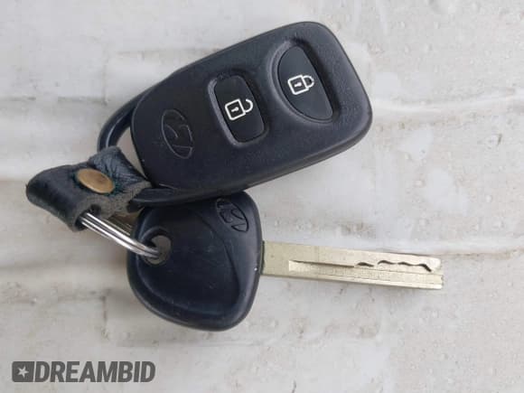 ✅ 2014 Hyundai Accent GLS • VIN: KMHCU4AE1EU754751 • Lot: 43513438. Wystawiony na IAAI z przebiegiem 192 013 mil. Bezpłatny archiwum sprzedaży aukcyjnych z USA i szczegółowy raport historii pojazdu na DreamBid. Zdjęcie 11.