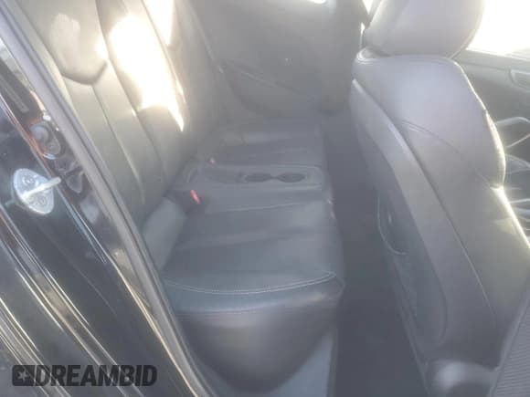 ✅ 2013 Hyundai Veloster Turbo • VIN: KMHTC6AE1DU105934 • Lot: 84446694. Wystawiony na Copart z przebiegiem 139 700 mil. Bezpłatny archiwum sprzedaży aukcyjnych z USA i szczegółowy raport historii pojazdu na DreamBid. Zdjęcie 10.