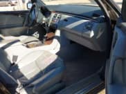 ✅ 1997 Mercedes-Benz E 320 • VIN: WDBJF55F6VJ032691 • Lot: 40807926. Listed on IAAI with 215,262 mi. Free auction sales archive from the USA and detailed vehicle history report at DreamBid. Image 5.