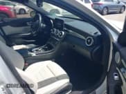✅ 2016 Mercedes-Benz C 450 AMG • VIN: 55SWF6EB2GU130541 • Lot: 42228358. Wystawiony na IAAI z przebiegiem 120 970 mil. Bezpłatny archiwum sprzedaży aukcyjnych z USA i szczegółowy raport historii pojazdu na DreamBid. Zdjęcie 5.