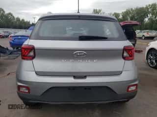 2024 Hyundai Venue SEL z VIN KMHRC8A34RU318310, wystawiony jako Copart lot #69628794 z przebiegiem 5 467 mil mil oraz Szkoda całkowita • Salvage title. Historia ofert i sprzedaży dostępna na DreamBid. Obrazek 6.