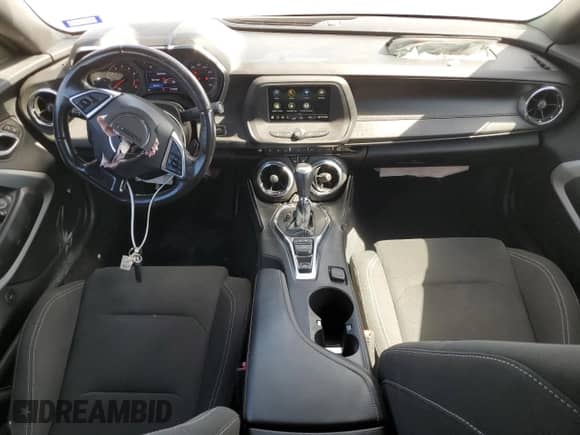 2019 Chevrolet Camaro 1LT с VIN 1G1FB3DX9K0142985, выставлен на аукционе Copart как лот 77710454 с пробегом 72 767 миль миль и Чистый • Clean title. История ставок и продаж доступна на DreamBid. Изображение 8.