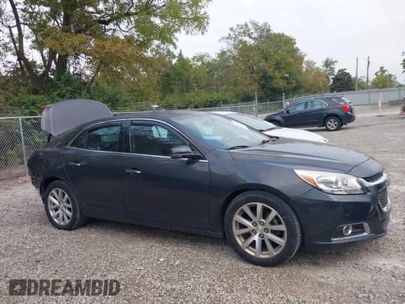 2016 Chevrolet Malibu LTZ z VIN 1G11E5SAXGU120067, wystawiony jako IAAI lot #43451120 z przebiegiem 124 552 mil mil oraz . Historia ofert i sprzedaży dostępna na DreamBid. Obrazek 14.