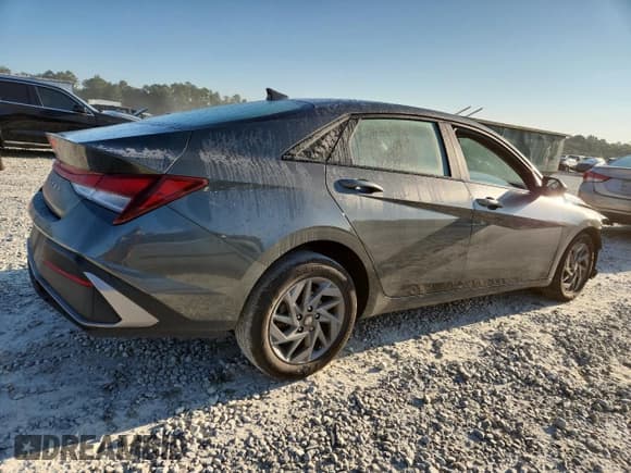 ✅ 2024 Hyundai Elantra SEL • VIN: KMHLM4DG3RU740143 • Lot: 80167805. Listed on Copart with 24,053 mi. Free auction sales archive from the USA and detailed vehicle history report at DreamBid. Image 3.