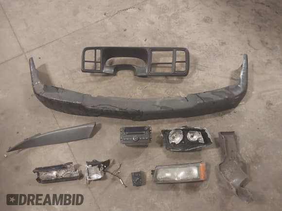 ✅ 2004 Chevrolet Silverado 2500HD LS • VIN: 1GCHK29U94E314964 • Лот: 42734747. Опубликован ранее на IAAI с пробегом Не указан. Бесплатный доступ к архиву аукционных продаж из США и подробный отчёт об истории автомобиля на DreamBid. Изображение 12.