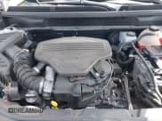 ✅ 2020 Cadillac XT5 Premium Luxury FWD • VIN: 1GYKNCRS0LZ144108 • Lot: 42758934. Wystawiony na IAAI z przebiegiem 28 737 mil. Bezpłatny archiwum sprzedaży aukcyjnych z USA i szczegółowy raport historii pojazdu na DreamBid. Zdjęcie 10.