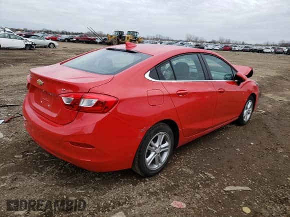 2017 Chevrolet Cruze LT z VIN 1G1BE5SM8H7261492, wystawiony jako Copart lot #69972382 z przebiegiem Nie podano mil oraz . Historia ofert i sprzedaży dostępna na DreamBid. Obrazek 3.