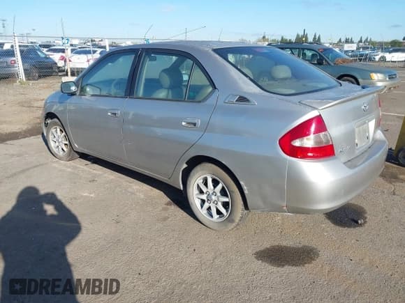 ✅ 2003 Toyota Prius • VIN: JT2BK12U330070257 • Лот: 41946090. Опубликован ранее на IAAI с пробегом Не указан. Бесплатный доступ к архиву аукционных продаж из США и подробный отчёт об истории автомобиля на DreamBid. Изображение 3.