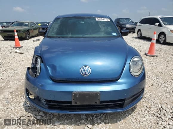 ✅ 2016 Volkswagen Beetle Classic • VIN: 3VWF17AT6GM607095 • Лот: 51904315. Опубликован ранее на Copart с пробегом 96 807 миль. Бесплатный доступ к архиву аукционных продаж из США и подробный отчёт об истории автомобиля на DreamBid. Изображение 5.