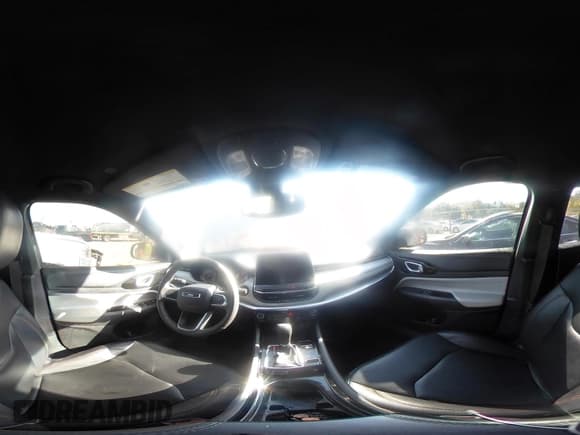 ✅ 2024 Jeep Compass Limited • VIN: 3C4NJDCN5RT581917 • Lot: 43504613. Wystawiony na IAAI z przebiegiem 56 081 mil. Bezpłatny archiwum sprzedaży aukcyjnych z USA i szczegółowy raport historii pojazdu na DreamBid. Zdjęcie 20.