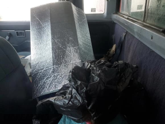 ✅ 1993 Nissan Frontier SE • VIN: 1N6HD16Y2PC314023 • Lot: 87531235. Listed on Copart with Not provided. Free auction sales archive from the USA and detailed vehicle history report at DreamBid. Image 9.