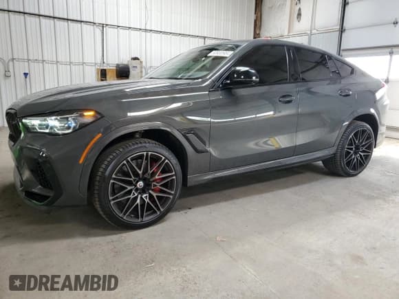 ✅ 2022 BMW X6 M • VIN: 5YMCY0C02N9L05849 • Lot: 50930984. Wystawiony na Copart z przebiegiem 11 766 mil. Bezpłatny archiwum sprzedaży aukcyjnych z USA i szczegółowy raport historii pojazdu na DreamBid. Zdjęcie 1.
