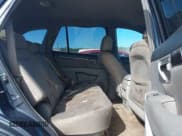 ✅ 2007 Hyundai Santa Fe GLS • VIN: 5NMSG13DX7H055218 • Lot: 43523781. Listed on IAAI with 276,204 mi. Free auction sales archive from the USA and detailed vehicle history report at DreamBid. Image 8.