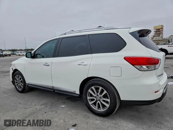 ✅ 2014 Nissan Pathfinder SL • VIN: 5N1AR2MN3EC629135 • Lot: 94394325. Listed on Copart with 228,115 mi. Free auction sales archive from the USA and detailed vehicle history report at DreamBid. Image 2.