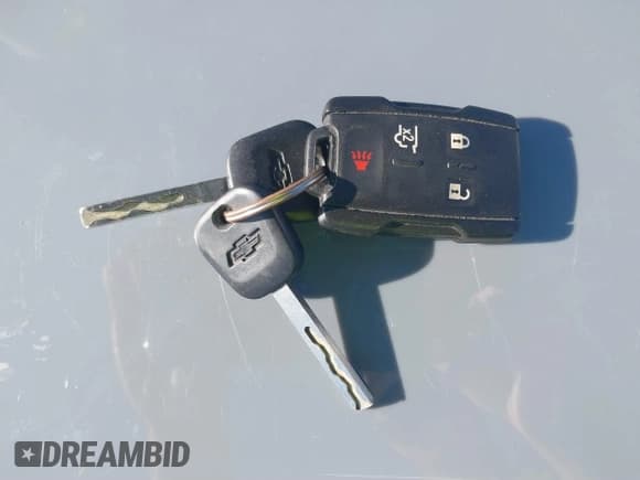 ✅ 2015 Chevrolet Tahoe Commercial • VIN: 1GNLC2ECXFR673084 • Lot: 41881353. Listed on IAAI with 256,096 mi. Free auction sales archive from the USA and detailed vehicle history report at DreamBid. Image 11.