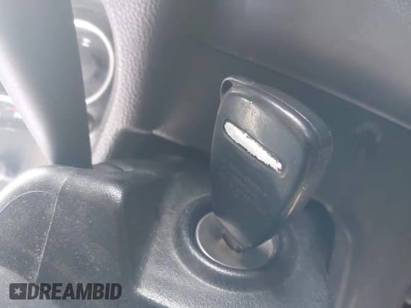 ✅ 2011 Jeep Wrangler Sahara • VIN: 1J4AA5D16BL626035 • Lot: 43878509. Wystawiony na IAAI z przebiegiem 208 265 mil. Bezpłatny archiwum sprzedaży aukcyjnych z USA i szczegółowy raport historii pojazdu na DreamBid. Zdjęcie 11.