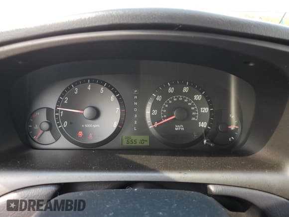 ✅ 2005 Hyundai Elantra GLS • VIN: KMHDN46D25U973249 • Lot: 81122565. Wystawiony na Copart z przebiegiem 65 510 mil. Bezpłatny archiwum sprzedaży aukcyjnych z USA i szczegółowy raport historii pojazdu na DreamBid. Zdjęcie 9.