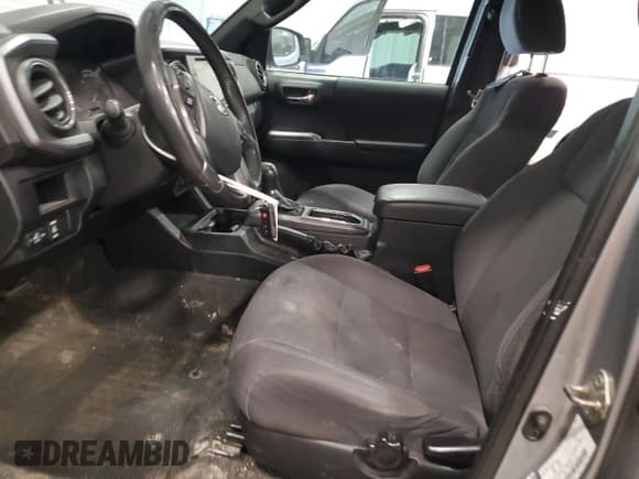 ✅ 2016 Toyota Tacoma SR5 • VIN: 3TMDZ5BN1GM012307 • Lot: 50189175. Wystawiony na Copart z przebiegiem Nie podano. Bezpłatny archiwum sprzedaży aukcyjnych z USA i szczegółowy raport historii pojazdu na DreamBid. Zdjęcie 7.