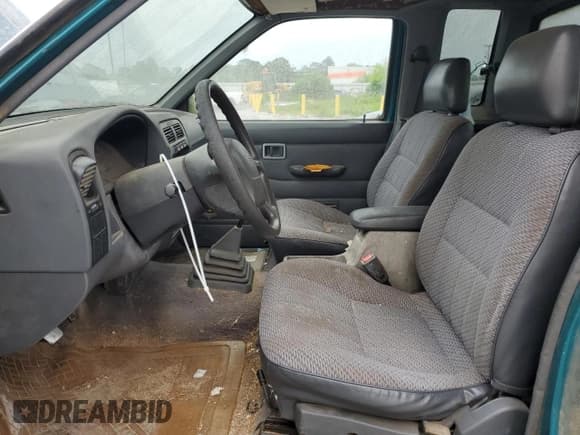 ✅ 1996 Nissan Frontier XE • VIN: 1N6SD16SXTC302990 • Лот: 55957625. Опубликован ранее на Copart с пробегом 145 815 миль. Бесплатный доступ к архиву аукционных продаж из США и подробный отчёт об истории автомобиля на DreamBid. Изображение 8.