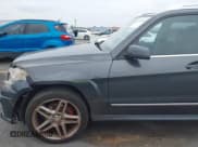 ✅ 2011 Mercedes-Benz GLK 350 • VIN: WDCGG5GB4BF542369 • Lot: 42322801. Listed on IAAI with 165,355 mi. Free auction sales archive from the USA and detailed vehicle history report at DreamBid. Image 15.