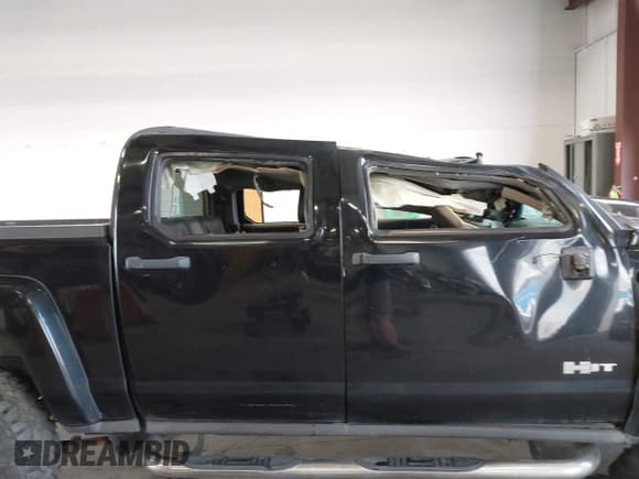 ✅ 2009 Hummer H3 H3T Luxury • VIN: 5GNEN13E298142949 • Lot: 42564000. Wystawiony na IAAI z przebiegiem 98 892 mil. Bezpłatny archiwum sprzedaży aukcyjnych z USA i szczegółowy raport historii pojazdu na DreamBid. Zdjęcie 13.