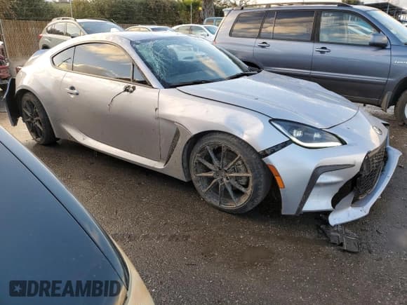 ✅ 2023 Toyota 86 Premium • VIN: JF1ZNBF10P8763030 • Lot: 41433914. Listed on Copart with 2,260 mi. Free auction sales archive from the USA and detailed vehicle history report at DreamBid. Image 4.