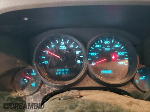 ✅ 2012 Chevrolet Silverado 1500 Work Truck • VIN: 1GCNCPE01CZ320474 • Lot: 69508444. Listed on Copart with 188,114 mi. Free auction sales archive from the USA and detailed vehicle history report at DreamBid. Image 9.