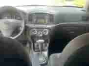 ✅ 2009 Hyundai Accent Auto GS • VIN: KMHCM36C39U134362 • Lot: 55902835. Wystawiony na Copart z przebiegiem 59 131 mil mil. Skorzystaj z bezpłatnego archiwum sprzedaży aukcyjnych z USA i zobacz szczegółowy raport historii pojazdu na DreamBid. Zdjęcie 9.