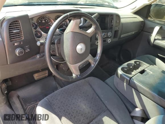 ✅ 2007 Chevrolet Silverado 1500 LS • VIN: 2GCEC13C171569964 • Lot: 68266244. Listed on Copart with 277,832 mi. Free auction sales archive from the USA and detailed vehicle history report at DreamBid. Image 8.