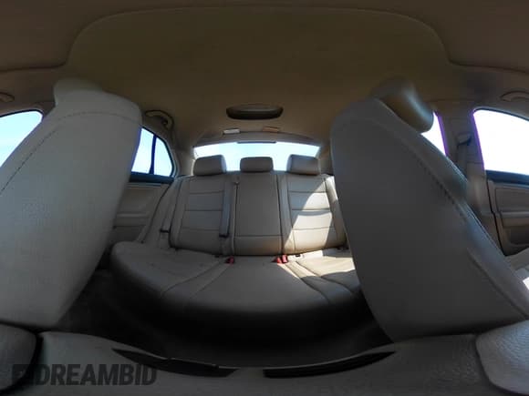 ✅ 2008 Volkswagen Jetta SE • VIN: 3VWRM71K18M022308 • Lot: 42404727. Listed on IAAI with 221,726 mi. Free auction sales archive from the USA and detailed vehicle history report at DreamBid. Image 18.