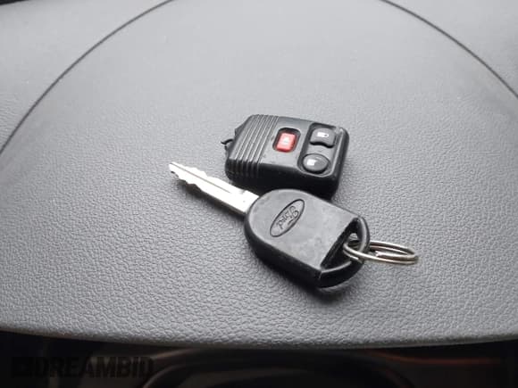 ✅ 2007 Ford Freestyle SEL • VIN: 1FMDK02177GA31566 • Лот: 43543141. Опубликован ранее на IAAI с пробегом 180 249 миль. Бесплатный доступ к архиву аукционных продаж из США и подробный отчёт об истории автомобиля на DreamBid. Изображение 11.