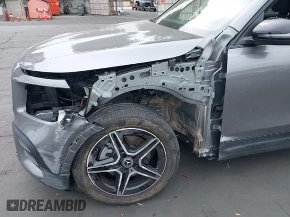 ✅ 2023 Mercedes-Benz GLB 250 • VIN: W1N4M4GB1PW287708 • Lot: 42339194. Listed on IAAI with 12,322 mi. Free auction sales archive from the USA and detailed vehicle history report at DreamBid. Image 20.