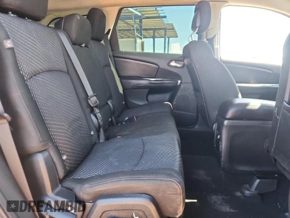 ✅ 2020 Dodge Journey SE Value • VIN: 3C4PDCAB5LT262575 • Lot: 89718205. Wystawiony na Copart z przebiegiem 87 438 mil. Bezpłatny archiwum sprzedaży aukcyjnych z USA i szczegółowy raport historii pojazdu na DreamBid. Zdjęcie 11.