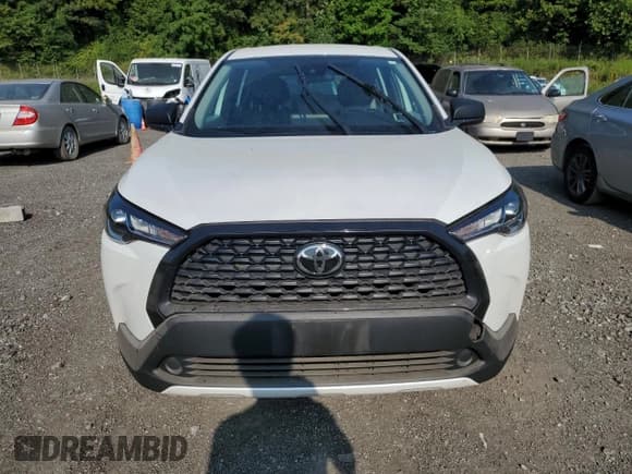 ✅ 2022 Toyota Corolla Cross L • VIN: 7MUAAABG1NV033438 • Lot: 66135615. Listed on Copart with 116,699 mi. Free auction sales archive from the USA and detailed vehicle history report at DreamBid. Image 5.
