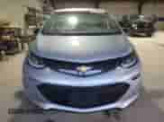 2017 Chevrolet Bolt EV LT z VIN 1G1FW6S00H4141396, wystawiony jako Copart lot #43407484 z przebiegiem 86 063 mil mil oraz . Historia ofert i sprzedaży dostępna na DreamBid. Obrazek 5.